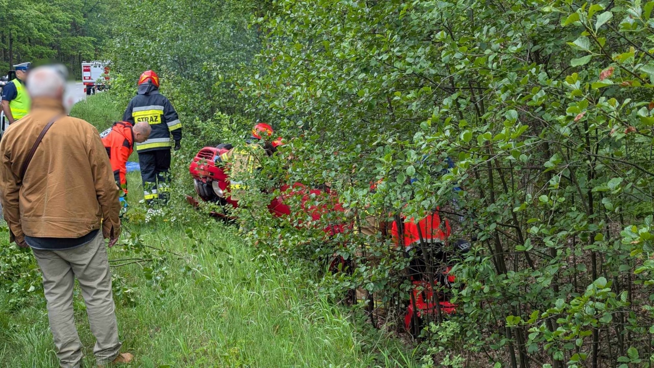 Wypadek w Czarnowcu [29.05.2025] - zdjęcie #16 - eOstroleka.pl
