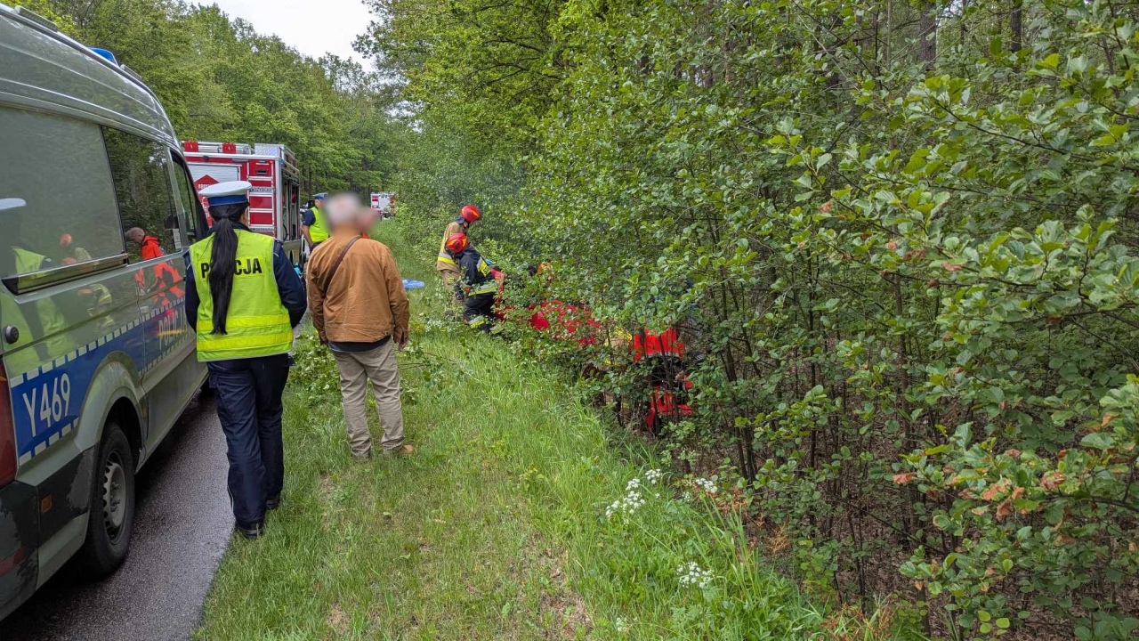 Wypadek w Czarnowcu [29.05.2025] - zdjęcie #14 - eOstroleka.pl