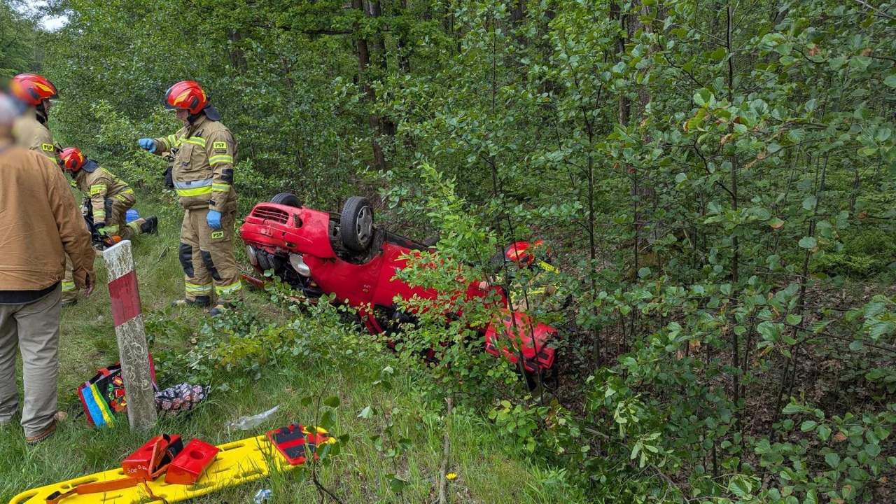 Wypadek w Czarnowcu [29.05.2025] - zdjęcie #2 - eOstroleka.pl