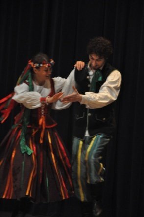 Polskie impresje taneczne - spotaknia z muzyką w OCK (28.IX.2011) - zdjęcie #13 - eOstroleka.pl