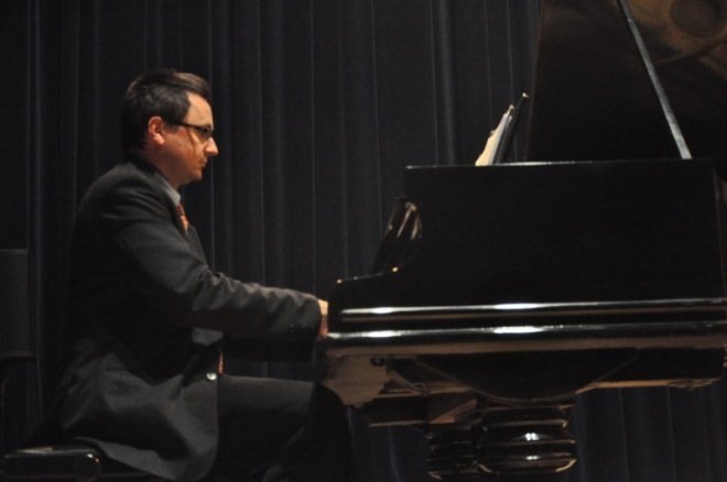 Polskie impresje taneczne - spotaknia z muzyką w OCK (28.IX.2011) - zdjęcie #3 - eOstroleka.pl