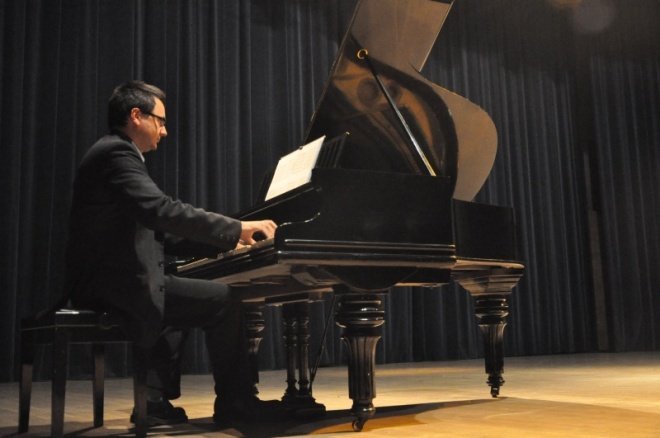 Polskie impresje taneczne - spotaknia z muzyką w OCK (28.IX.2011) - zdjęcie #2 - eOstroleka.pl