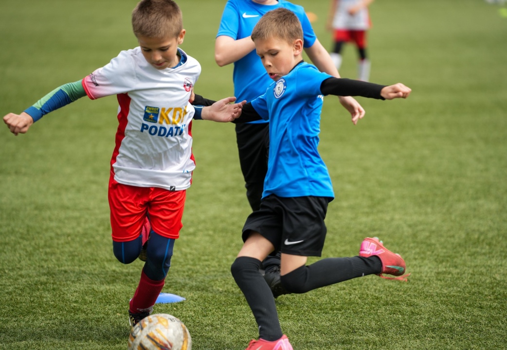 Sukcesy młodych piłkarzy AMP Ostrołęka [29.05.2025] - zdjęcie #34 - eOstroleka.pl