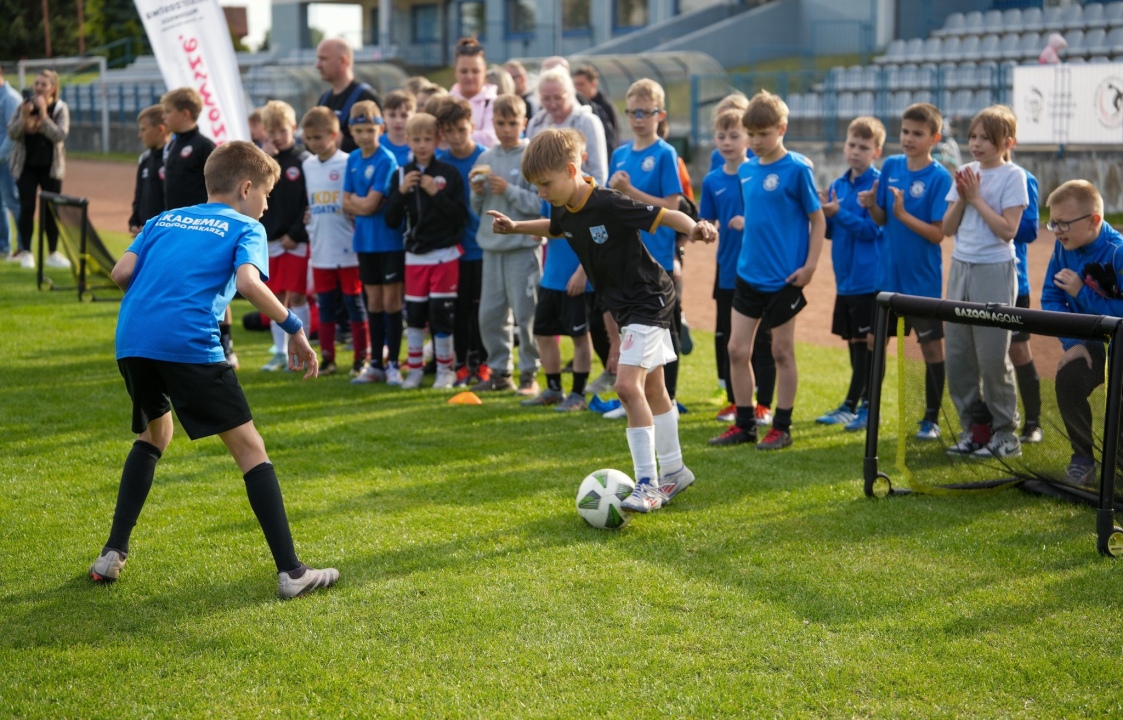 Sukcesy młodych piłkarzy AMP Ostrołęka [29.05.2025] - zdjęcie #30 - eOstroleka.pl