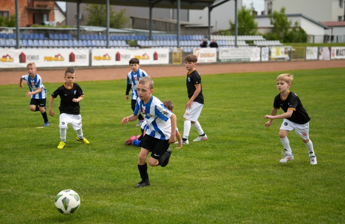 Sukcesy młodych piłkarzy AMP Ostrołęka [29.05.2025] - zdjęcie #27 - eOstroleka.pl