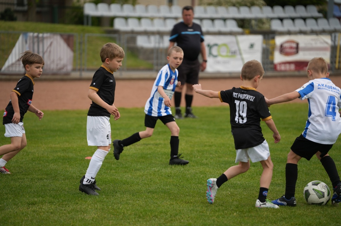 Sukcesy młodych piłkarzy AMP Ostrołęka [29.05.2025] - zdjęcie #20 - eOstroleka.pl
