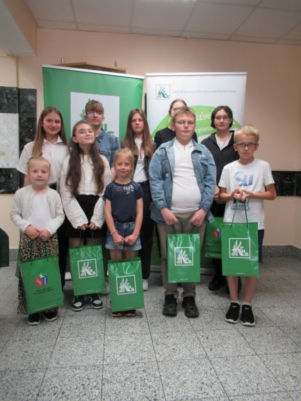 XV Ogólnopolskiego Konkursu Plastycznego dla Dzieci „Wioski bez troski [27.05.2025] - zdjęcie #2 - eOstroleka.pl