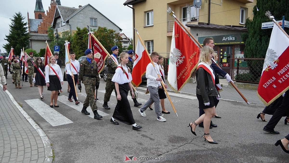 Jubileusz 65-lecia w Szkole Podstawowej im. Gen. Józefa Bema w Rzekuniu [29.05.2025]  - zdjęcie #240 - eOstroleka.pl