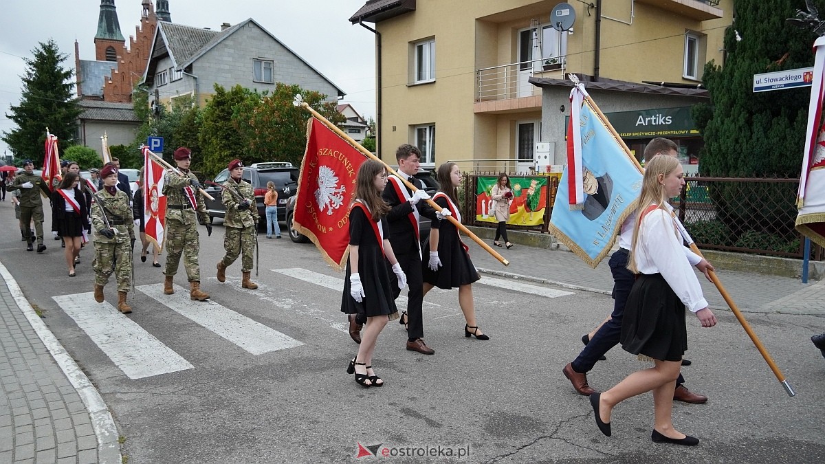 Jubileusz 65-lecia w Szkole Podstawowej im. Gen. Józefa Bema w Rzekuniu [29.05.2025]  - zdjęcie #237 - eOstroleka.pl