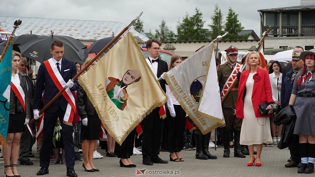 Jubileusz 65-lecia w Szkole Podstawowej im. Gen. Józefa Bema w Rzekuniu [29.05.2025]  - zdjęcie #154 - eOstroleka.pl