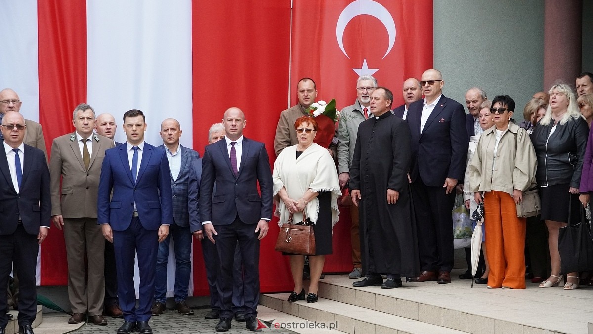 Jubileusz 65-lecia w Szkole Podstawowej im. Gen. Józefa Bema w Rzekuniu [29.05.2025]  - zdjęcie #147 - eOstroleka.pl