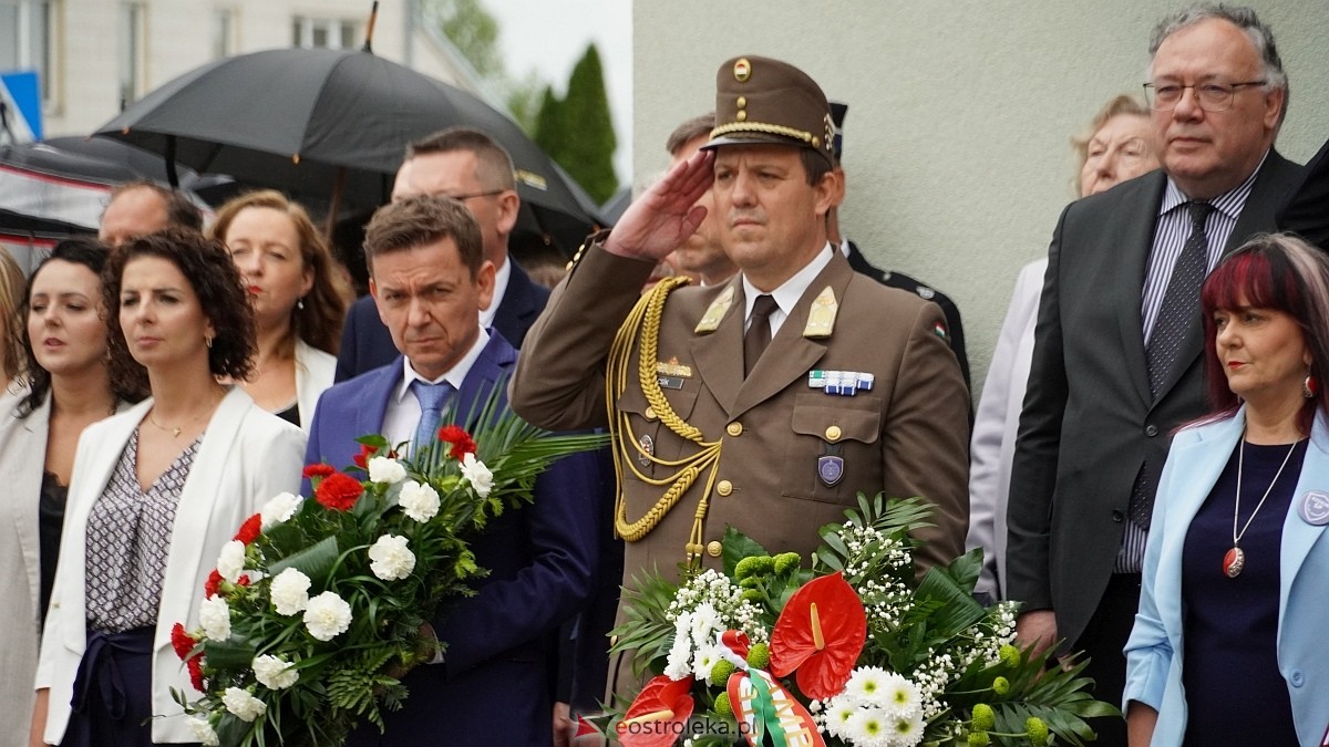 Jubileusz 65-lecia w Szkole Podstawowej im. Gen. Józefa Bema w Rzekuniu [29.05.2025]  - zdjęcie #145 - eOstroleka.pl