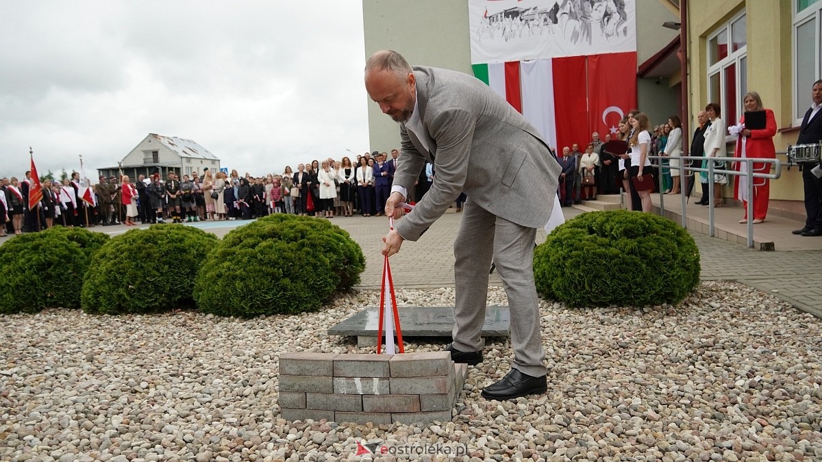 Jubileusz 65-lecia w Szkole Podstawowej im. Gen. Józefa Bema w Rzekuniu [29.05.2025]  - zdjęcie #93 - eOstroleka.pl