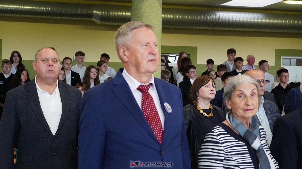 Jubileusz 65-lecia w Szkole Podstawowej im. Gen. Józefa Bema w Rzekuniu [29.05.2025]  - zdjęcie #79 - eOstroleka.pl