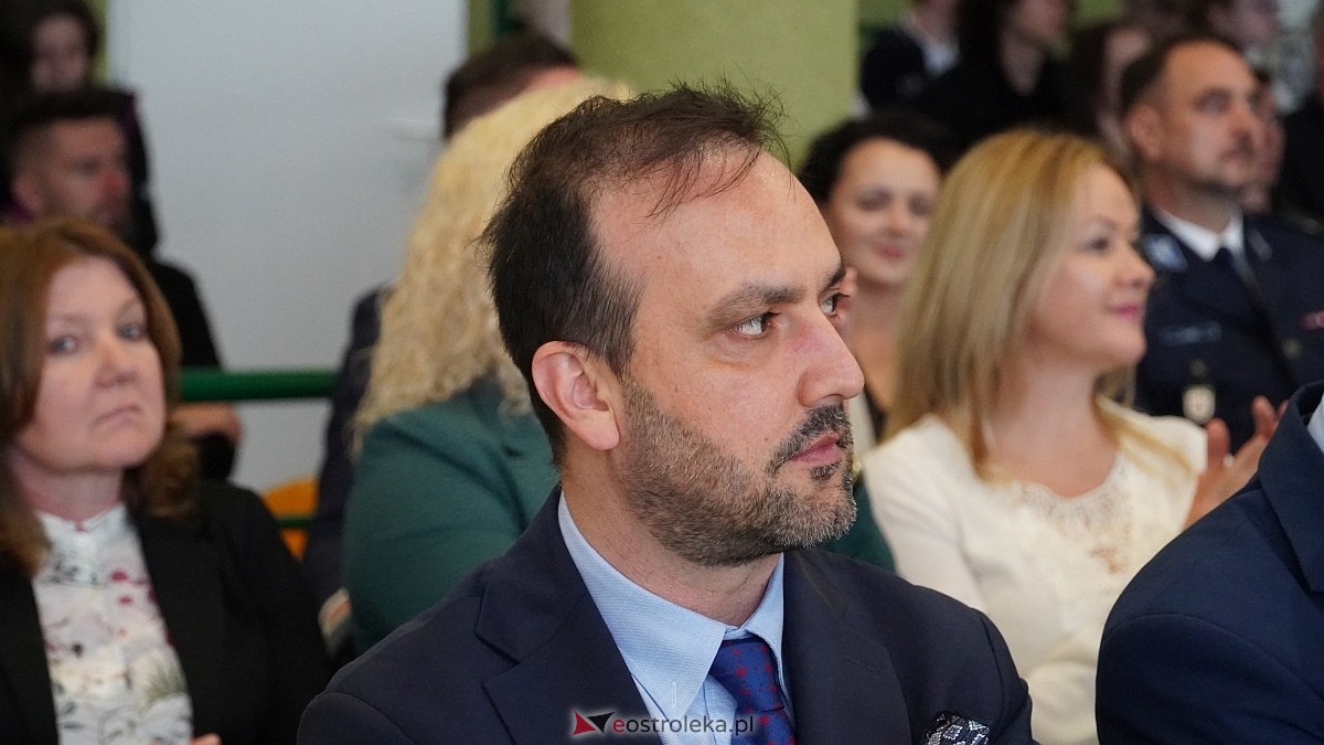 Jubileusz 65-lecia w Szkole Podstawowej im. Gen. Józefa Bema w Rzekuniu [29.05.2025]  - zdjęcie #37 - eOstroleka.pl