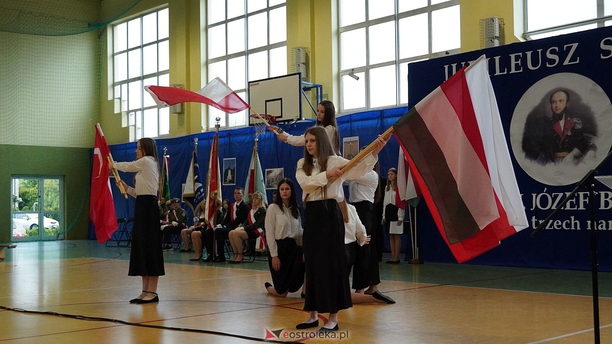 Jubileusz 65-lecia w Szkole Podstawowej im. Gen. Józefa Bema w Rzekuniu [29.05.2025]  - zdjęcie #25 - eOstroleka.pl
