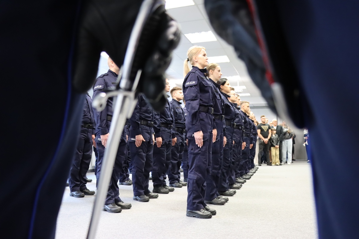 Nowi policjanci na Mazowszu (fot. KWP Radom) - zdjęcie #25 - eOstroleka.pl