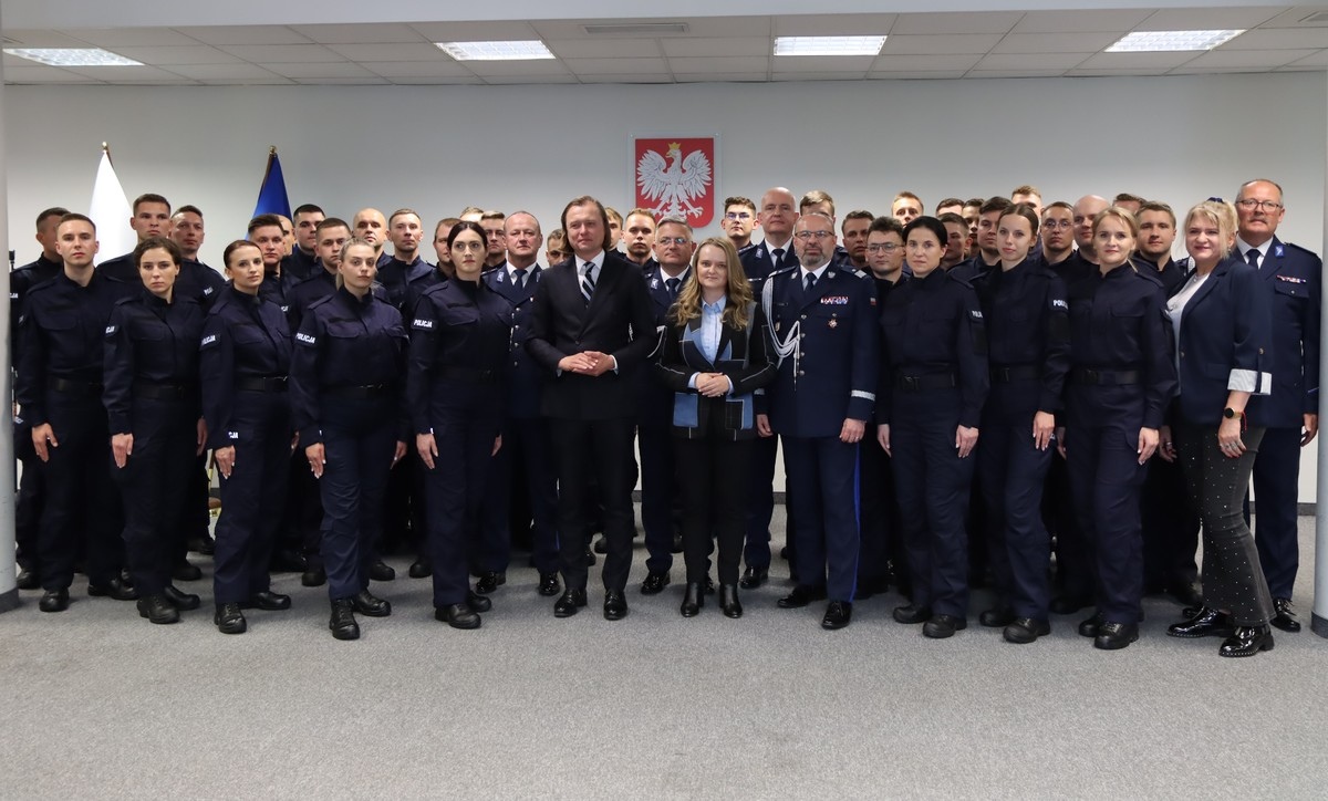Nowi policjanci na Mazowszu (fot. KWP Radom) - zdjęcie #8 - eOstroleka.pl