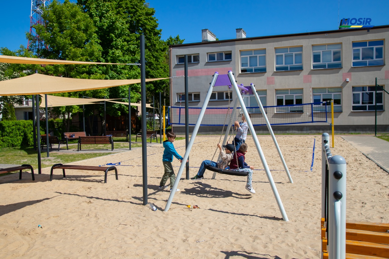Nowa przestrzeń do wypoczynku w centrum Ostrołęki [30.05.2025] - zdjęcie #15 - eOstroleka.pl