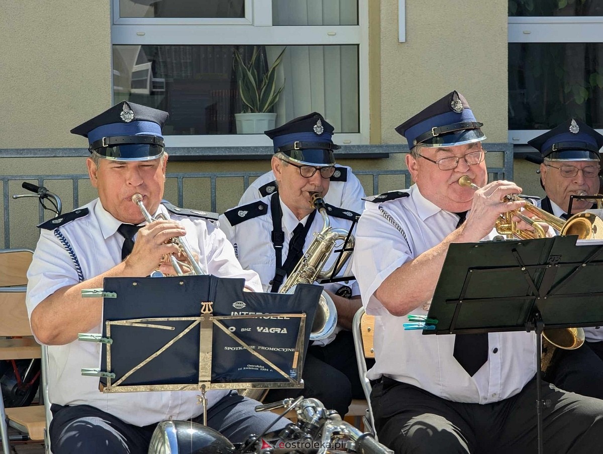 Dzień otwarty w ZSZ nr 1 - koncert orkiestry dętej OSP Ostrołęka [30.05.2025] - zdjęcie #26 - eOstroleka.pl