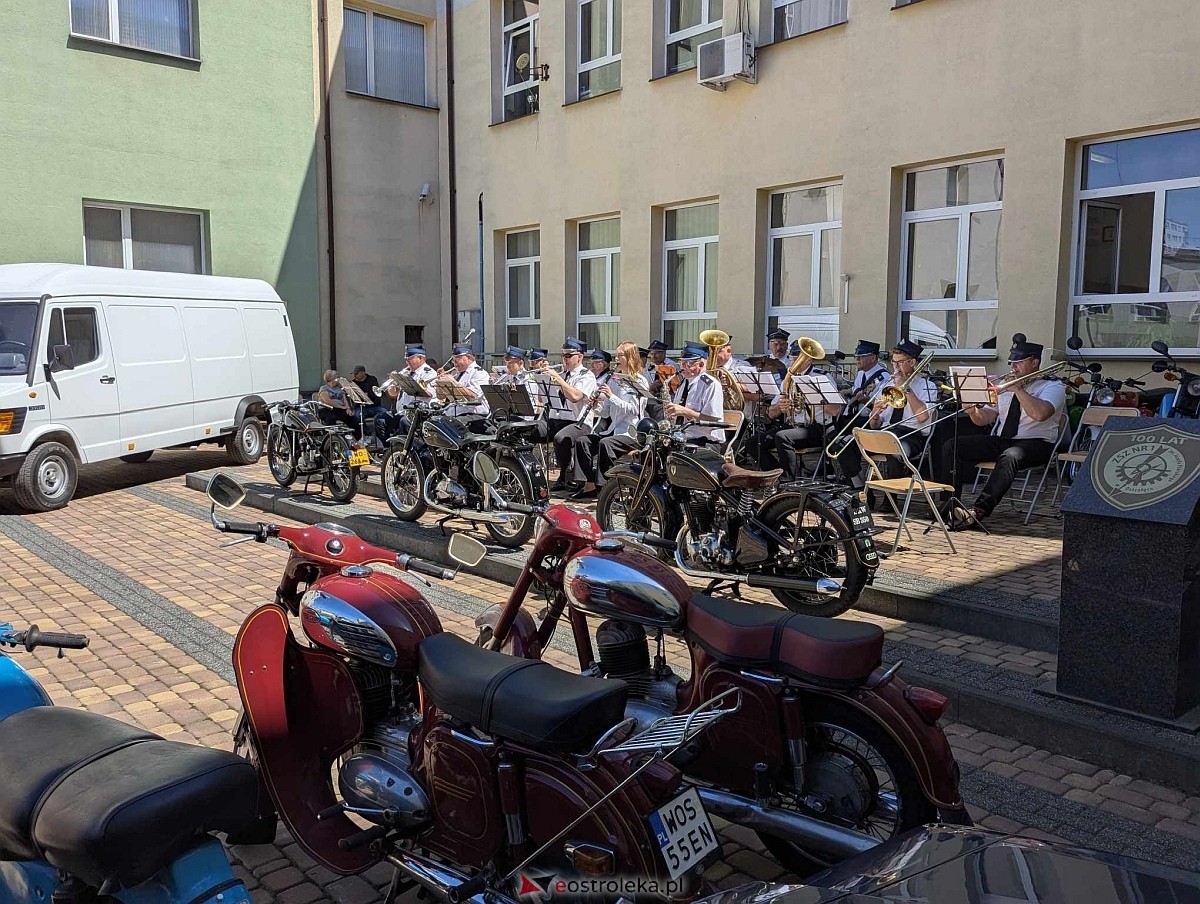 Dzień otwarty w ZSZ nr 1 - koncert orkiestry dętej OSP Ostrołęka [30.05.2025] - zdjęcie #22 - eOstroleka.pl