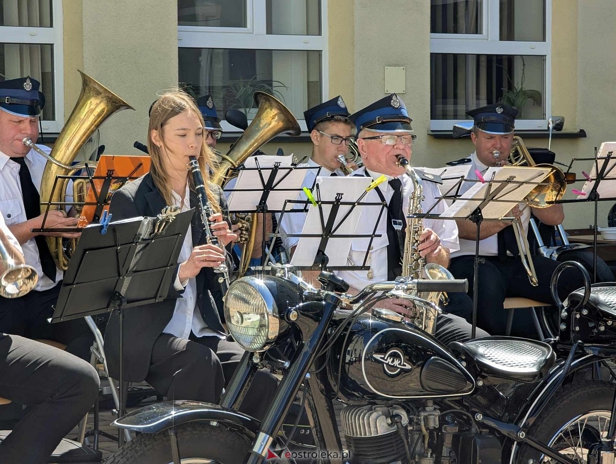 Dzień otwarty w ZSZ nr 1 - koncert orkiestry dętej OSP Ostrołęka [30.05.2025] - zdjęcie #9 - eOstroleka.pl
