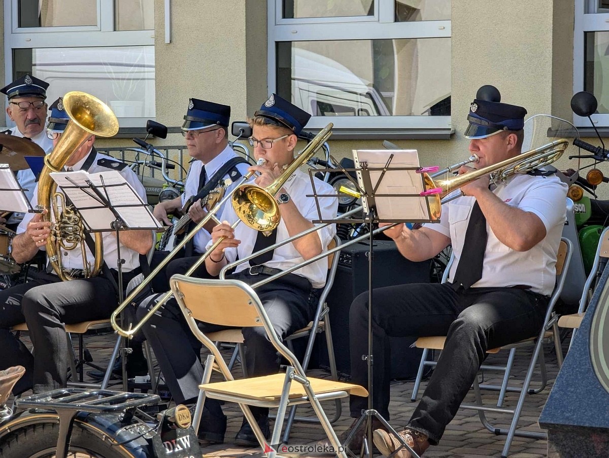 Dzień otwarty w ZSZ nr 1 - koncert orkiestry dętej OSP Ostrołęka [30.05.2025] - zdjęcie #2 - eOstroleka.pl