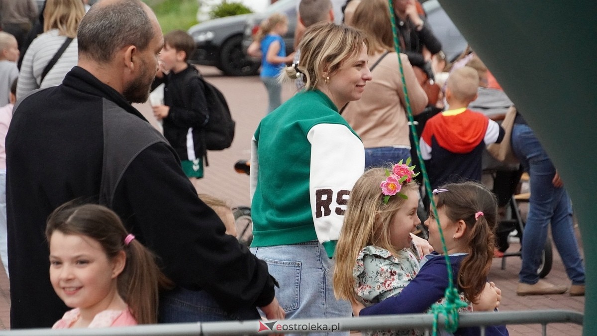 Dzień Dziecka z Walecznymi [30.05.2025] - zdjęcie #13 - eOstroleka.pl