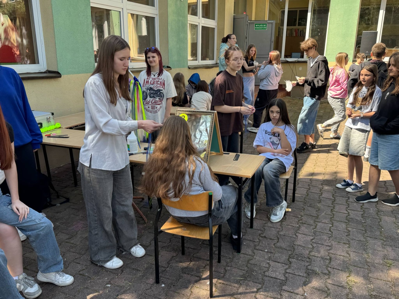 Dzień dziecka w SP Nr 4  - zdjęcie #15 - eOstroleka.pl