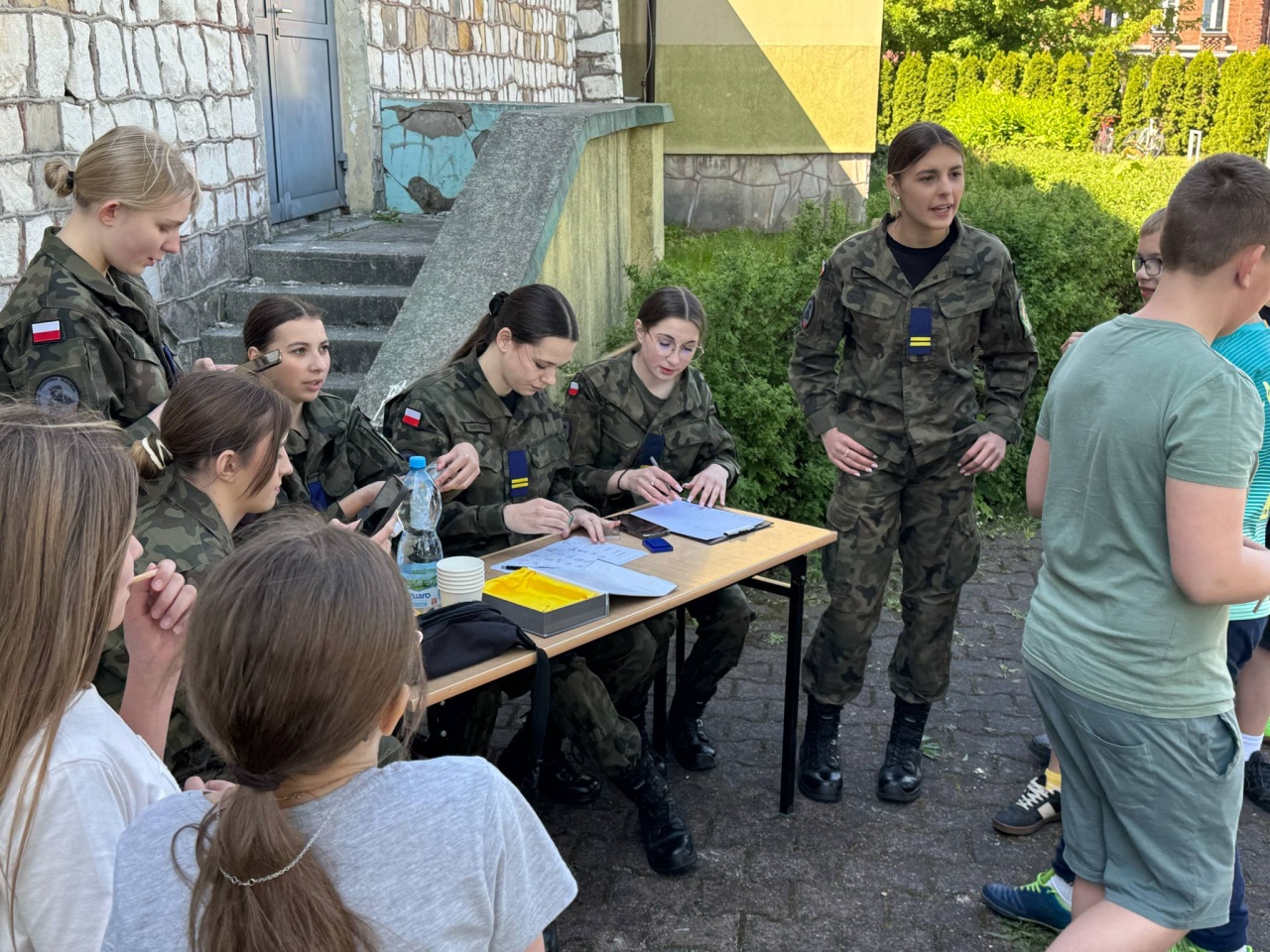 Dzień dziecka w SP Nr 4  - zdjęcie #4 - eOstroleka.pl