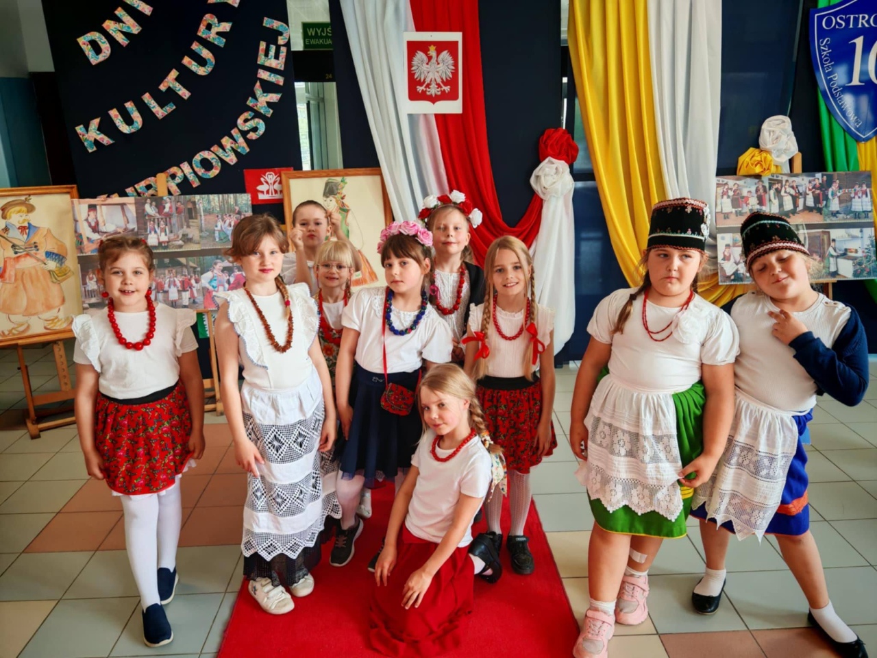 Dni Kultury Kurpiowskiej w SP 10 - zdjęcie #28 - eOstroleka.pl