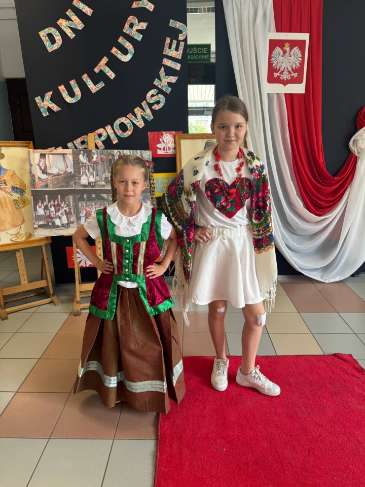 Dni Kultury Kurpiowskiej w SP 10 - zdjęcie #16 - eOstroleka.pl