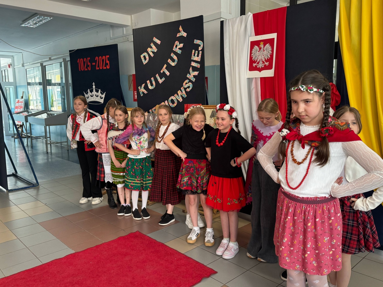 Dni Kultury Kurpiowskiej w SP 10 - zdjęcie #14 - eOstroleka.pl