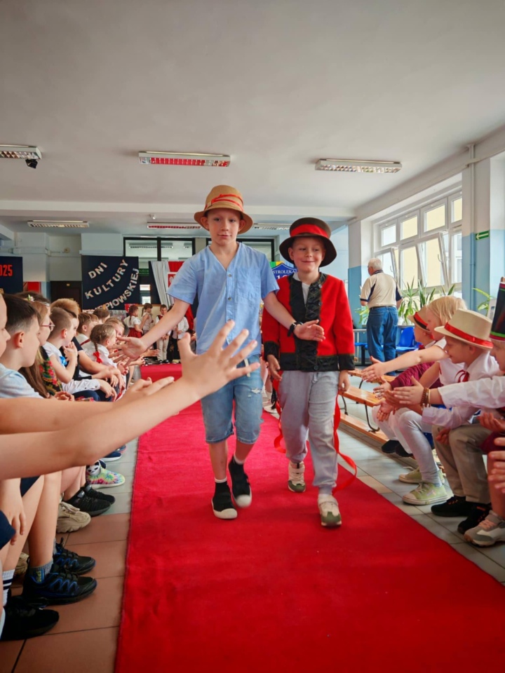 Dni Kultury Kurpiowskiej w SP 10 - zdjęcie #6 - eOstroleka.pl