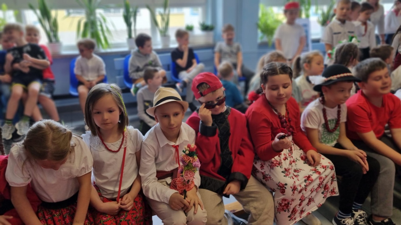 Dni Kultury Kurpiowskiej w SP 10 - zdjęcie #34 - eOstroleka.pl