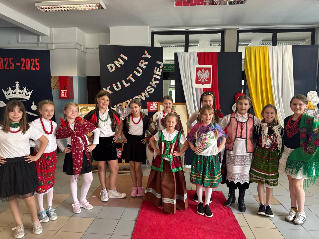 Dni Kultury Kurpiowskiej w SP 10 - zdjęcie #1 - eOstroleka.pl