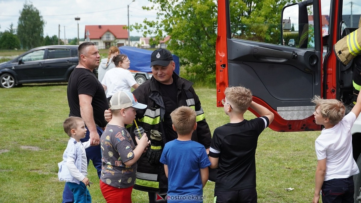 Festyn Rodzinny w Borawem [31.05.2025] - zdjęcie #12 - eOstroleka.pl