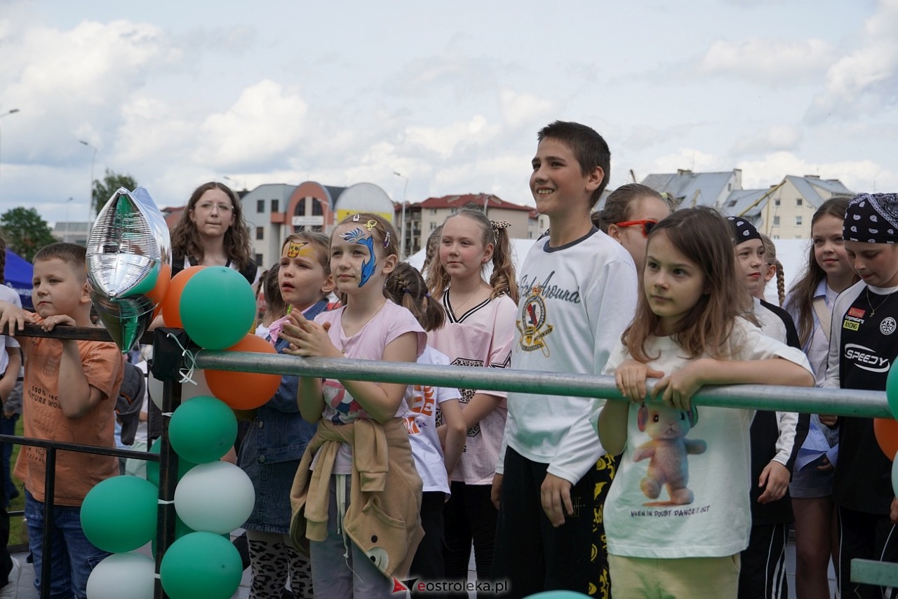 Dzień Dziecka z Galerią Bursztynową [31.05.2025] - zdjęcie #28 - eOstroleka.pl