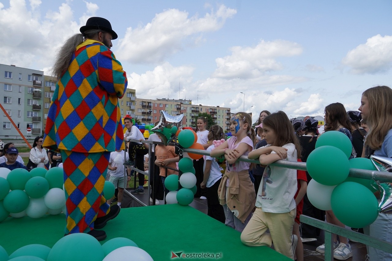 Dzień Dziecka z Galerią Bursztynową [31.05.2025] - zdjęcie #24 - eOstroleka.pl