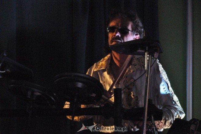 Kilkuset ostrołęczan na koncercie Don Wasyla (29.IX.2011) - zdjęcie #19 - eOstroleka.pl