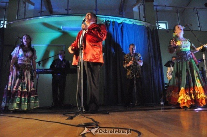 Kilkuset ostrołęczan na koncercie Don Wasyla (29.IX.2011) - zdjęcie #8 - eOstroleka.pl