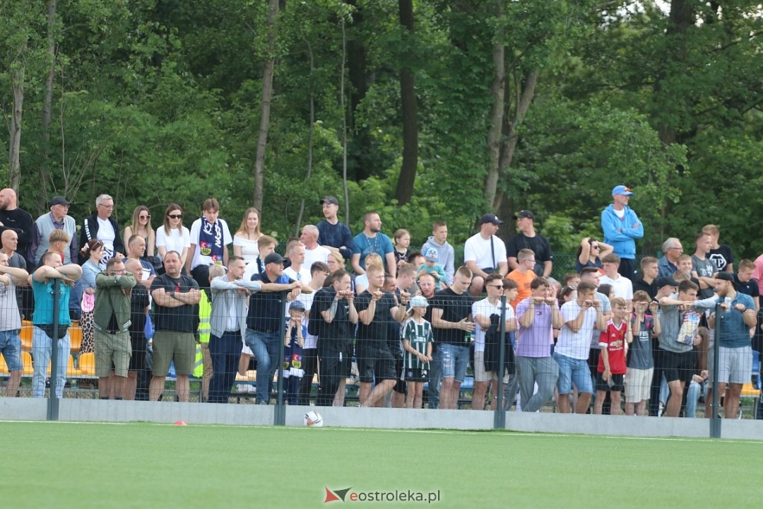 KS CK Troszyn - Ząbkovia Ząbki [31.05.2025] - zdjęcie #56 - eOstroleka.pl