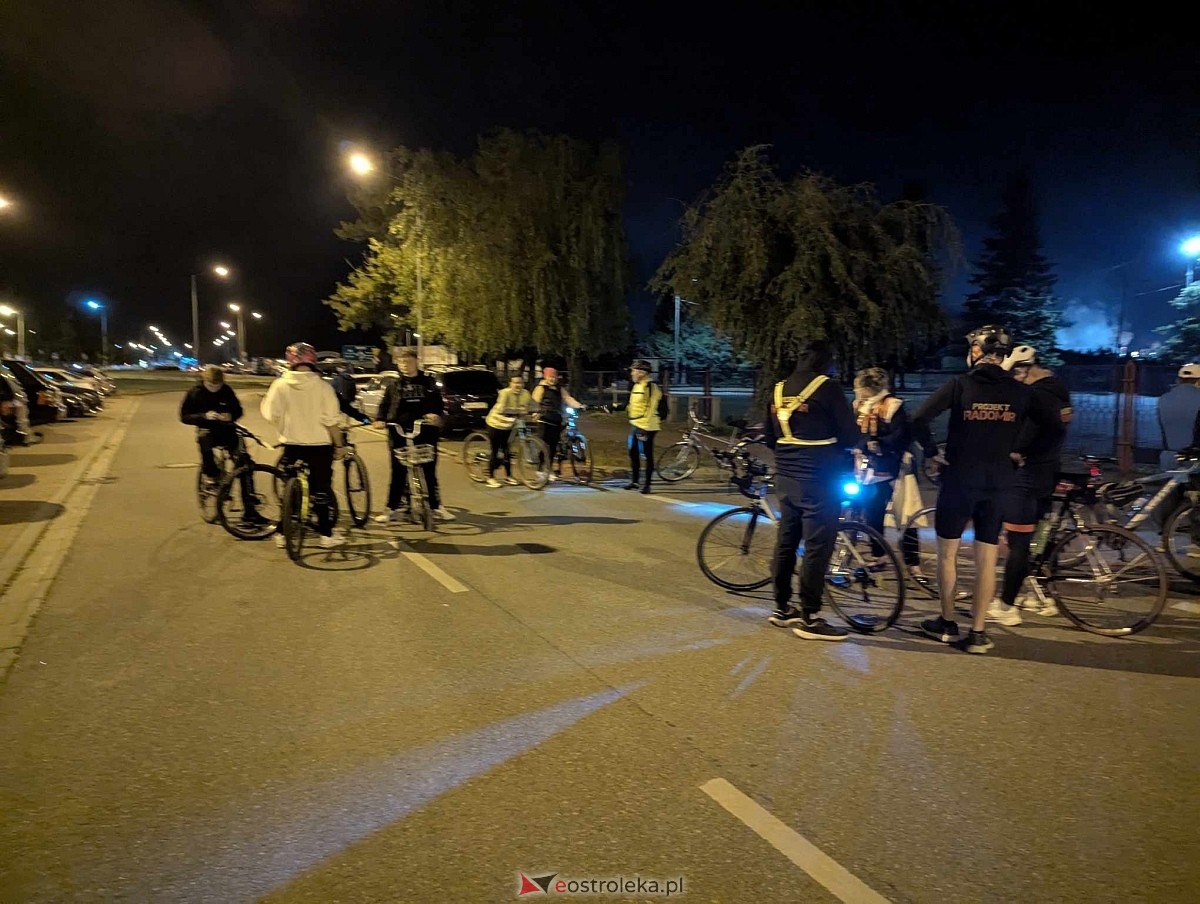 Rowerowa Stolica Polski 2025 - nocna przejażdżka ulicami Ostrołęki [31.05.2025] - zdjęcie #51 - eOstroleka.pl