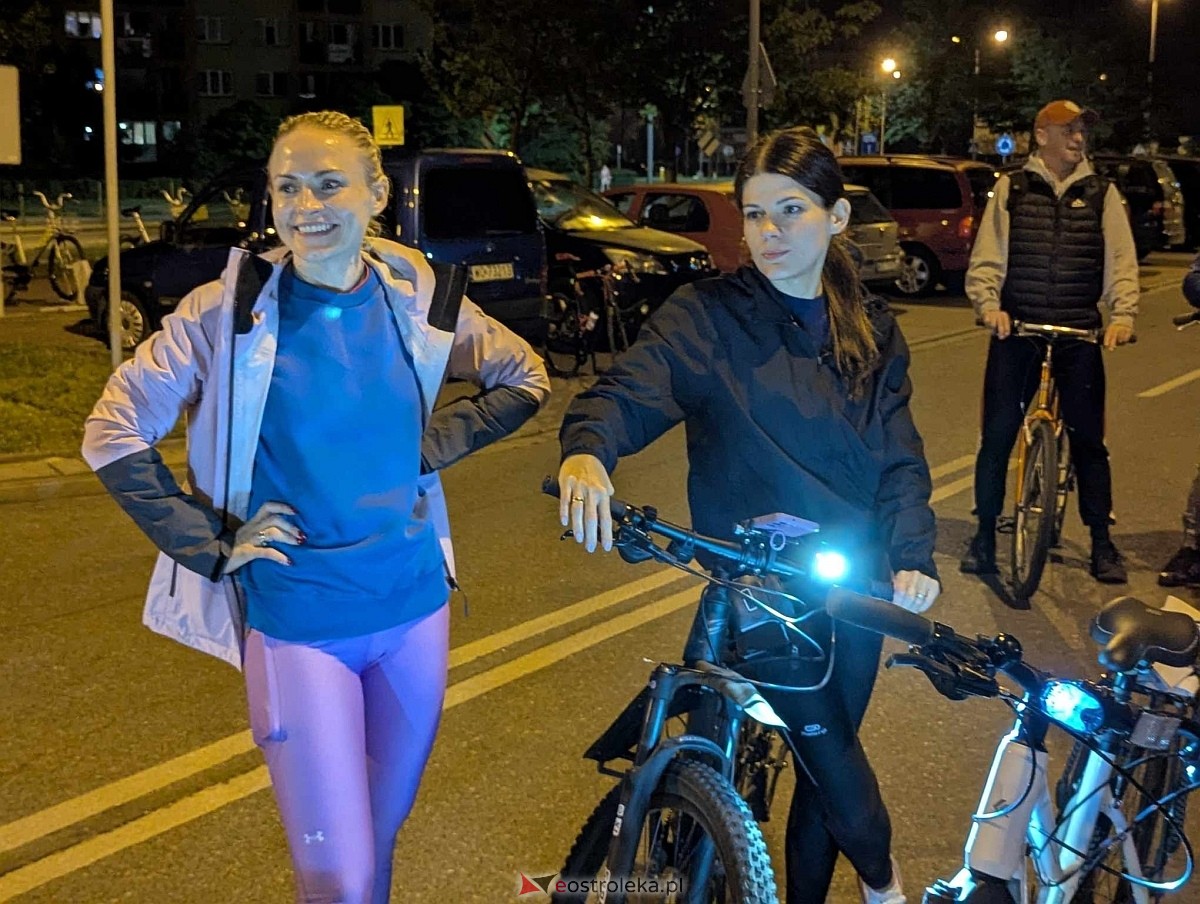 Rowerowa Stolica Polski 2025 - nocna przejażdżka ulicami Ostrołęki [31.05.2025] - zdjęcie #37 - eOstroleka.pl
