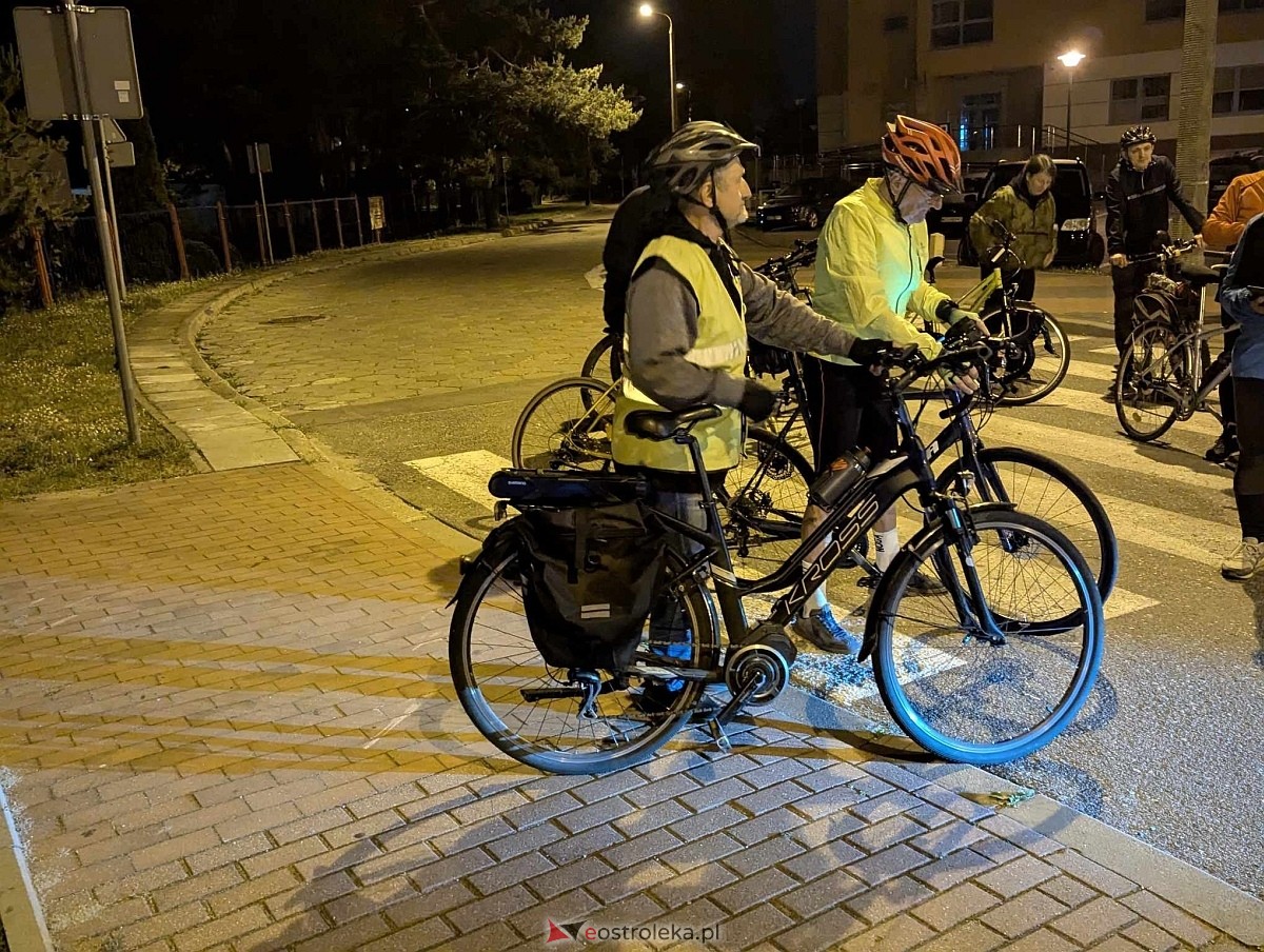 Rowerowa Stolica Polski 2025 - nocna przejażdżka ulicami Ostrołęki [31.05.2025] - zdjęcie #31 - eOstroleka.pl