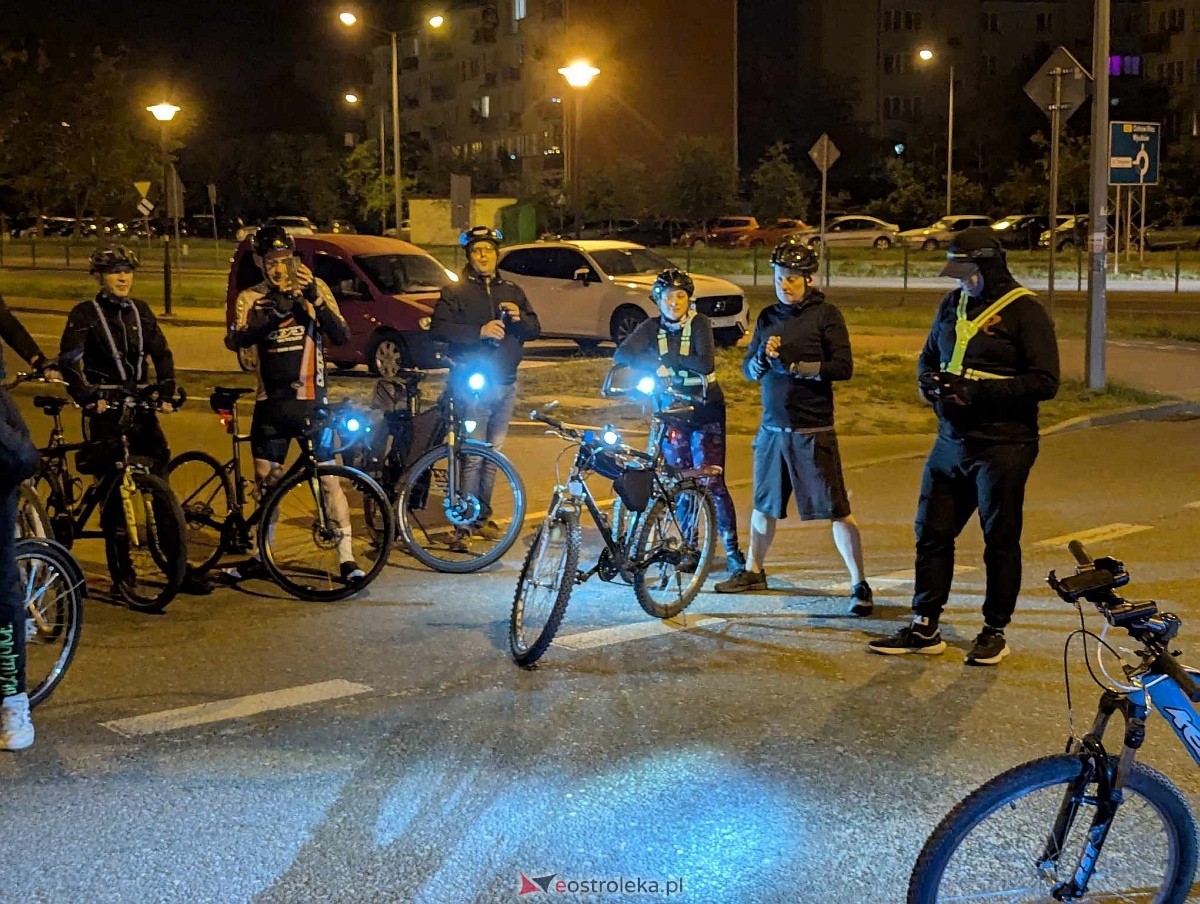 Rowerowa Stolica Polski 2025 - nocna przejażdżka ulicami Ostrołęki [31.05.2025] - zdjęcie #20 - eOstroleka.pl