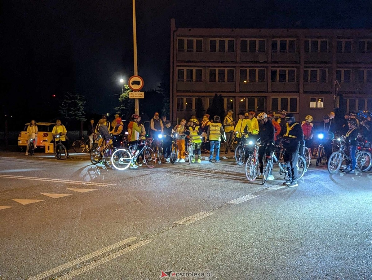 Rowerowa Stolica Polski 2025 - nocna przejażdżka ulicami Ostrołęki [31.05.2025] - zdjęcie #14 - eOstroleka.pl