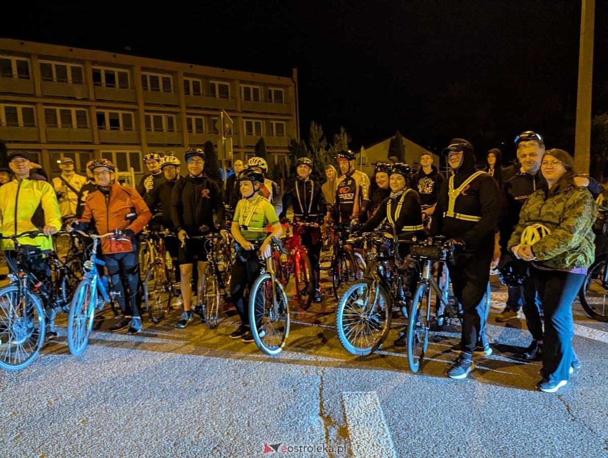 Rowerowa Stolica Polski 2025 - nocna przejażdżka ulicami Ostrołęki [31.05.2025] - zdjęcie #11 - eOstroleka.pl