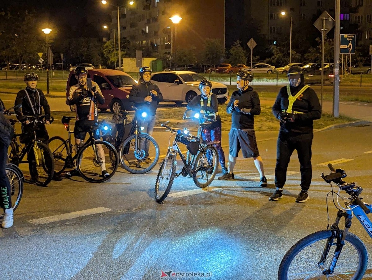 Rowerowa Stolica Polski 2025 - nocna przejażdżka ulicami Ostrołęki [31.05.2025] - zdjęcie #7 - eOstroleka.pl