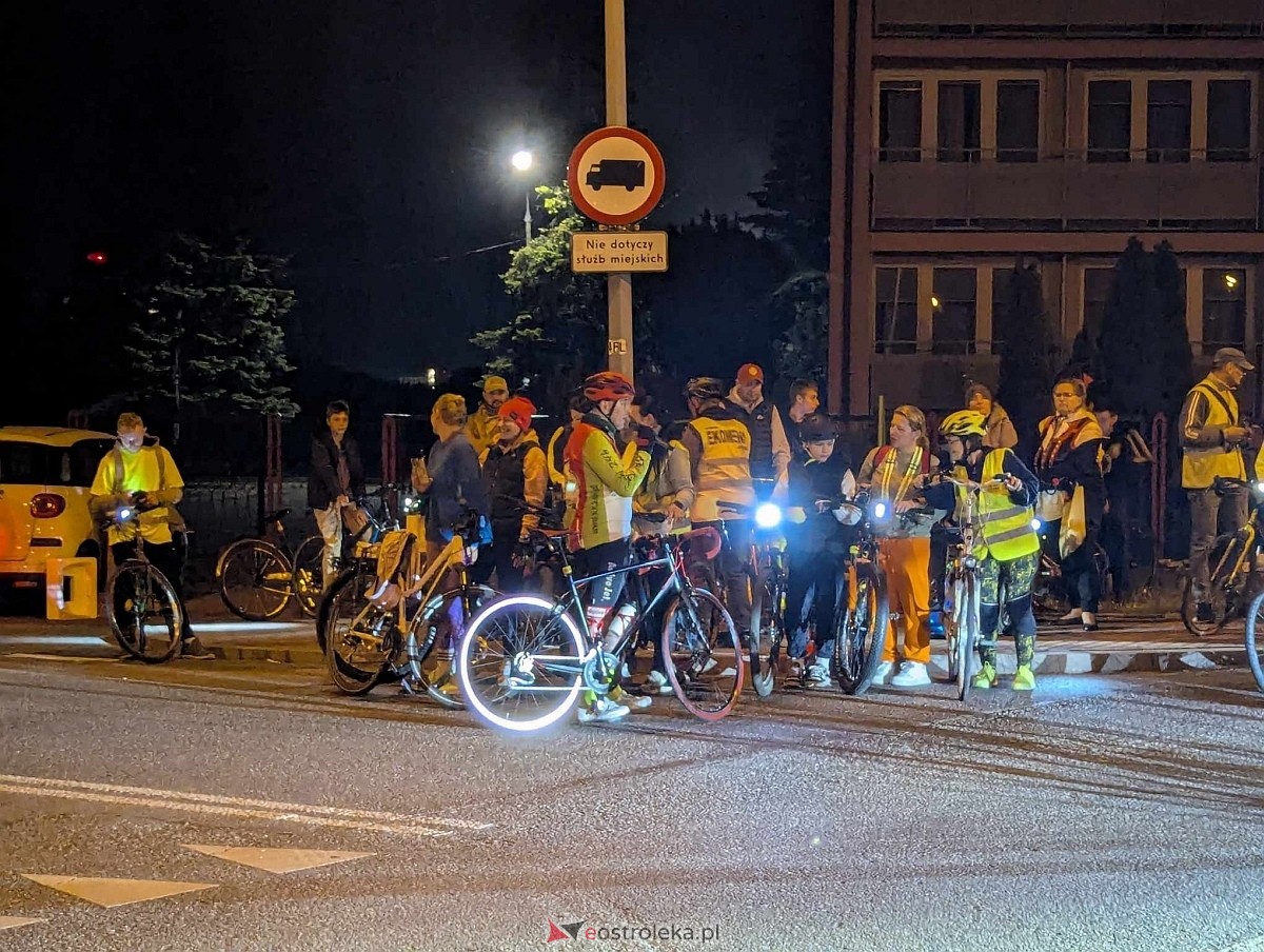 Rowerowa Stolica Polski 2025 - nocna przejażdżka ulicami Ostrołęki [31.05.2025] - zdjęcie #24 - eOstroleka.pl